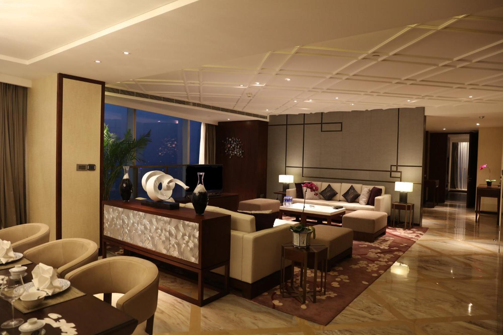 Hualuxe Hotels & Resorts Nanchang High-Tech Zone מראה חיצוני תמונה